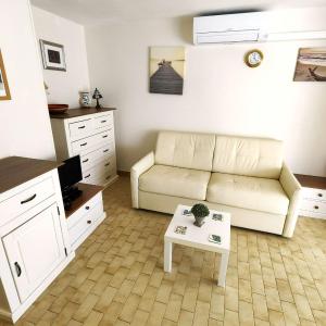 Joli T2 cabine climatisé au Cap d'Agde, piscine et parking, proche mer - FR-1-607-221