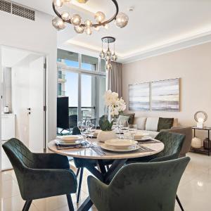 VayK - Fully Renovated 1BR in Dubai Marina