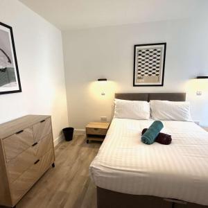 Luxury 1 bed - 6 Queen Street Abingdon - Centrally located parking subject to availability