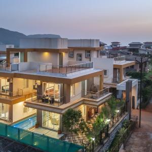 Retro Visawa Villa for Group Holidays in Lonavala