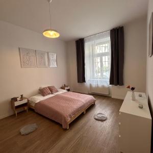 Centre Apartment by the River