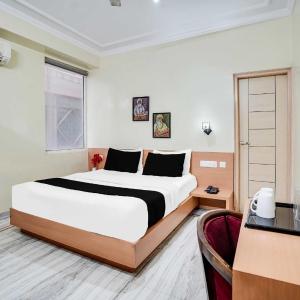 Townhouse Oak Durgapura Railway Junction