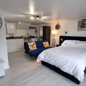 Benzer Apartments