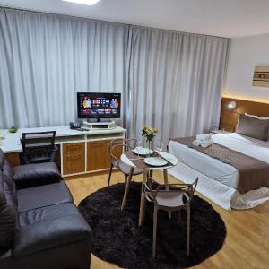 Apart Hotel ap1220 Ibirapuera c Pisc Aq