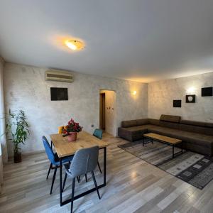 Parchevich 31 Center Apartment - 24h Self Check-in