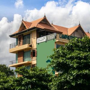 Lamphu Tree House Boutique Hotel