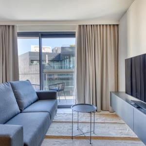 Luxury 1-Bedroom Residence at Mercury Suites