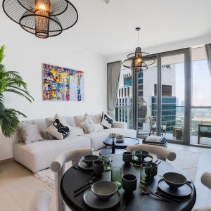 Downtown Views I 2 Bedroom Apartment with Dubai Mall Access