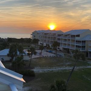 Beach Bummin'- 4 Reel