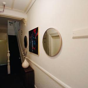 A nice private room in a shared house