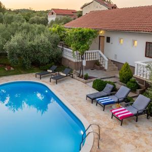 Villa Pine ZadarVillas