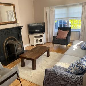 Bungalow in Clerihan