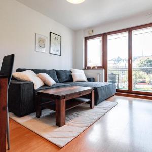 ADM Comfort Apartment - FREE Parking Garage