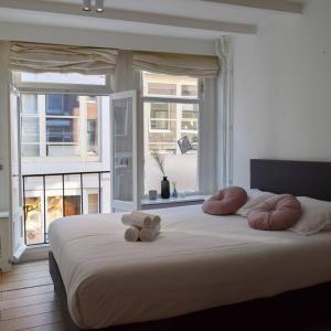 NEW cosy apartment in 9 streets