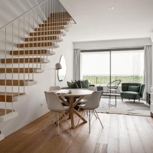 The Urban Oasis Elegant 2 Bedroom Duplex in Lisbon