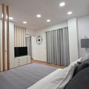 Apartment 34