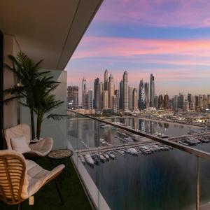 Luxury High floor apartment Atlantis & palm view