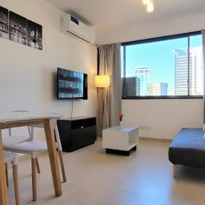 Pacifico Apartment