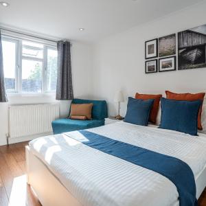 Cosy 1BR Flat West Kensington Sleeps 5 London