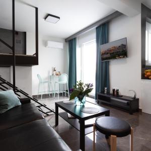 Stylish Apartment Acropolis View