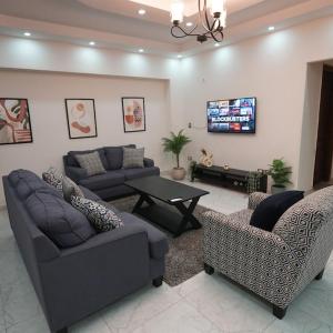 Modern Apartment - New Cairo