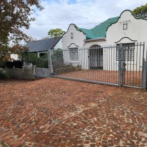 Newlands, Historic character home, solar installed