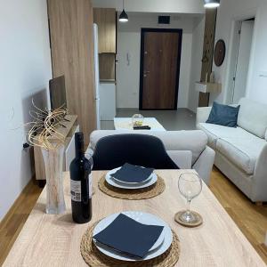 Modern Apartment A&F in Center Skopje