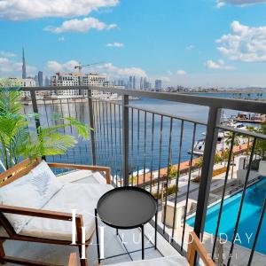 LUX The Le Pont Sea View Suite