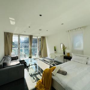 Luxurious Tower Bridge Flat
