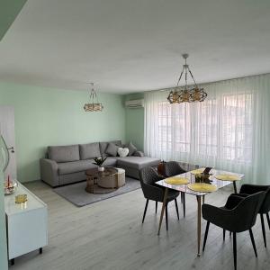 Contemporary Comfort in Lozenets