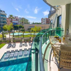 Qoople Legend A - Stylish accommodation by the sea