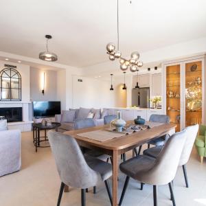 Sofias & Rolandos Luxury home