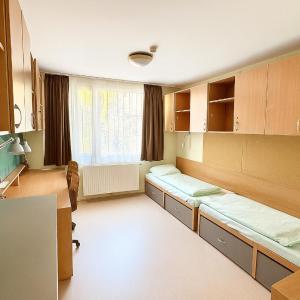 UrbanNest Private Hostel Rooms