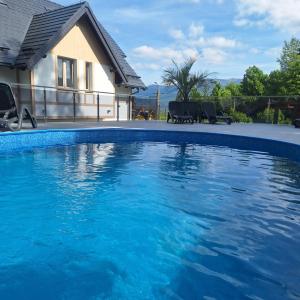 Mountain Spring- Apartamenty Premium 4-8 os z jacuzzi, sauną i basenem w cenie - widok na góry