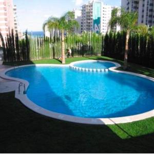 Acogedor apartamento con piscina