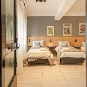 Serrano Apartment