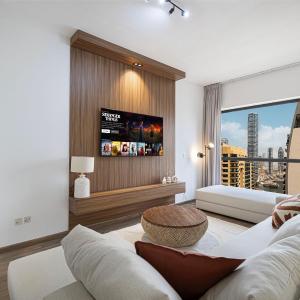 2BR Close to the beach - Projector Nights