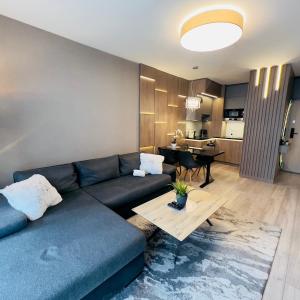 Karzo Property LU 203 Free Garage