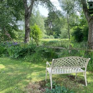 Leverets - Squirrel Lane Lodges Ludlow