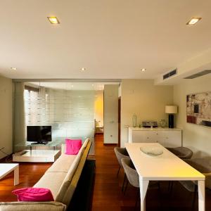 Encantador apartamento en historica la Plaza del Tossal