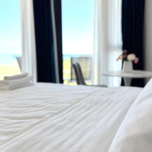 Otryx Sea View Apt 15