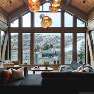 Luxury Cabin With Views