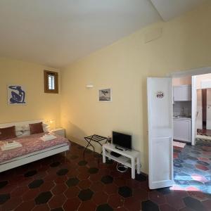 Le Due Torri in Rione Monti