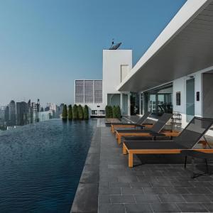 Large apartment 5min from Ekkamai BTS