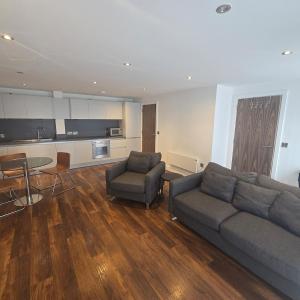 Luxury 2 Bedroom Flat