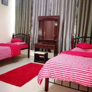 Dormitory Room for Family or Group of Travelers