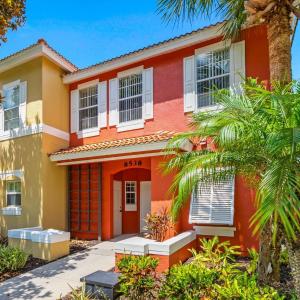 8538 Crystal Cove