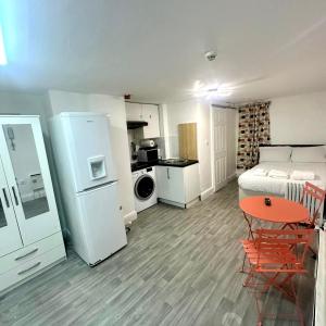 Stylish Studio Apartment