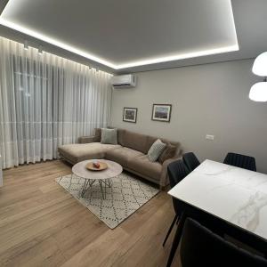 Cozy 2 Bedroom Tirana Getaway