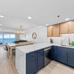 Extraordinary Oceanfront Penthouse - Unit 1211
